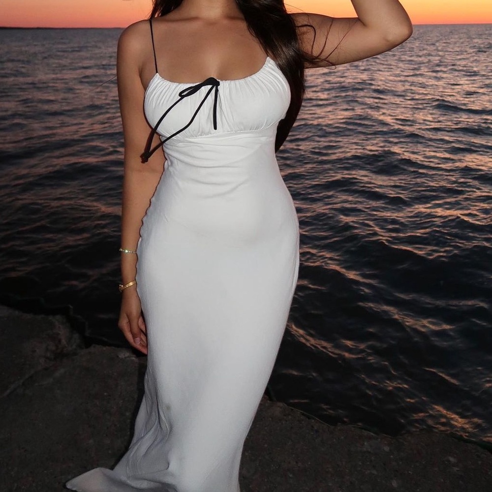 NEW miss lola AYLANA - OFF WHITE
MAXI DRESS